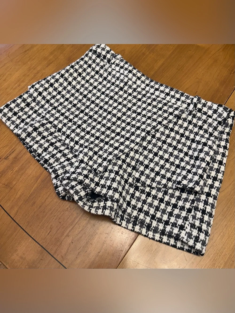 Zara Houndstooth Tweed Mini Skort B/W/G | Quiet Luxury Preppy Clueless Chic | M